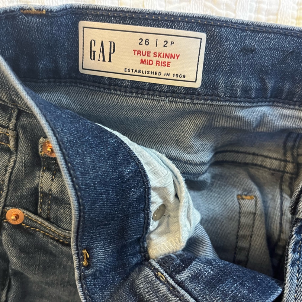 True Skinny Jean Mid rise